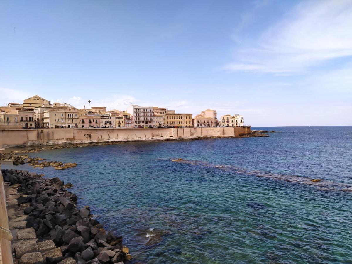La Punta Di Ortigia Holiday Home Syracuse Eksteriør billede
