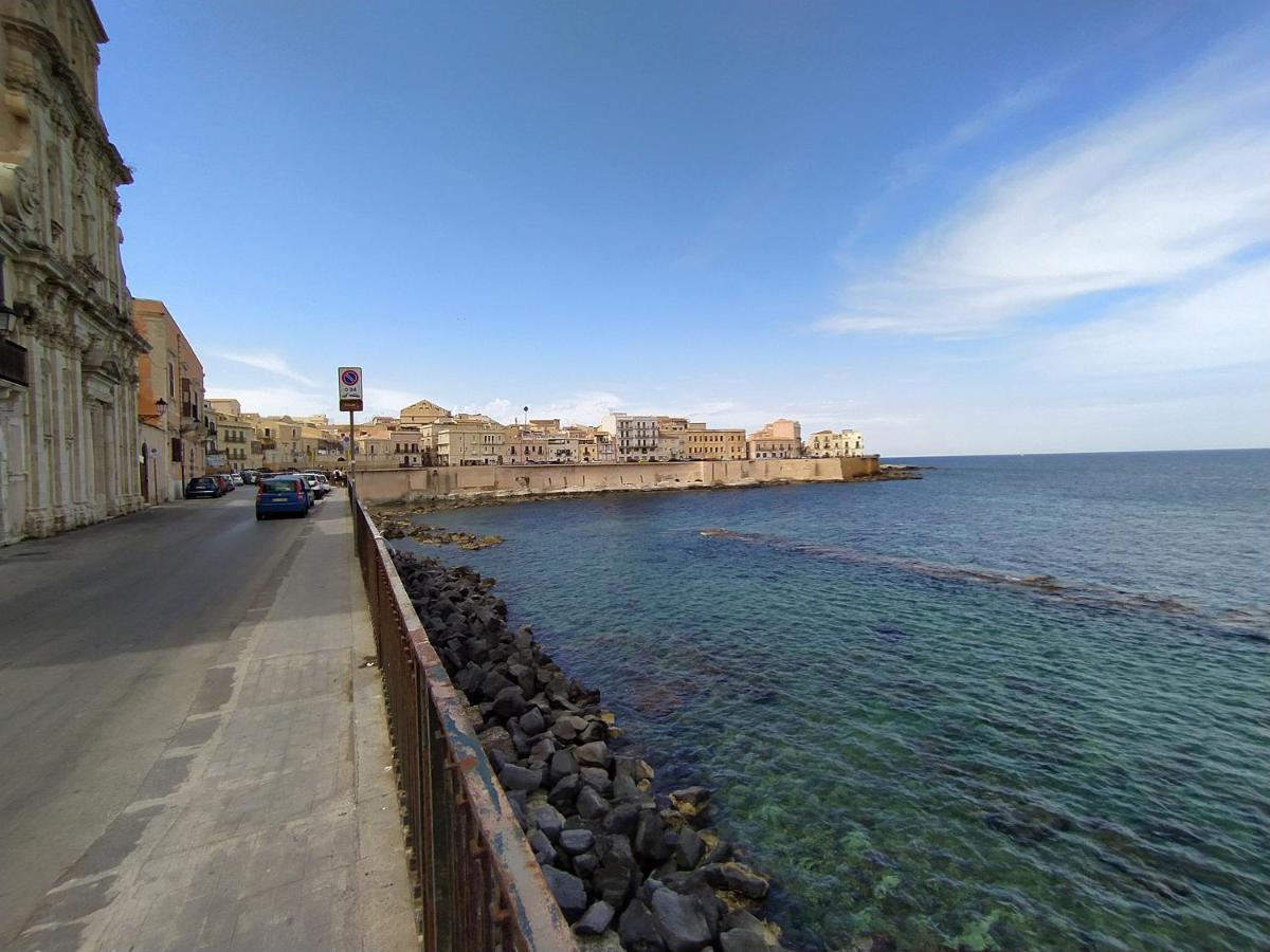 La Punta Di Ortigia Holiday Home Syracuse Eksteriør billede